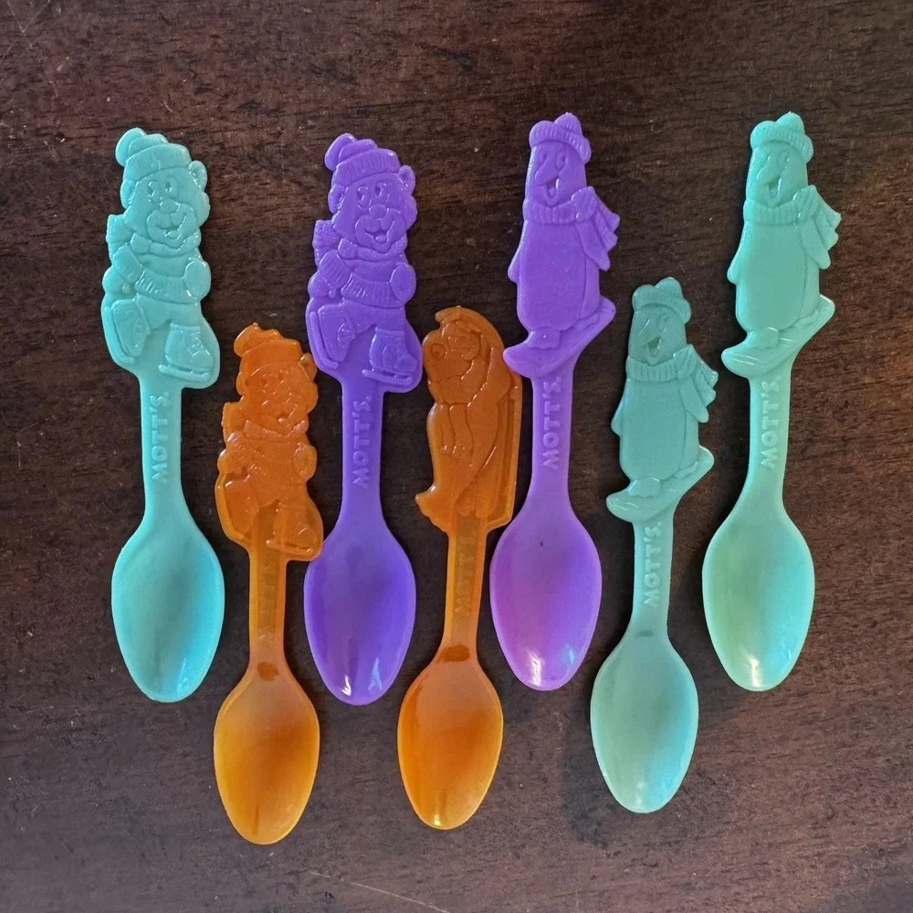 7 - 1994/96 MOTT'S Penguin, Bear & Squid Mascot Plastic Collectible Spoons
